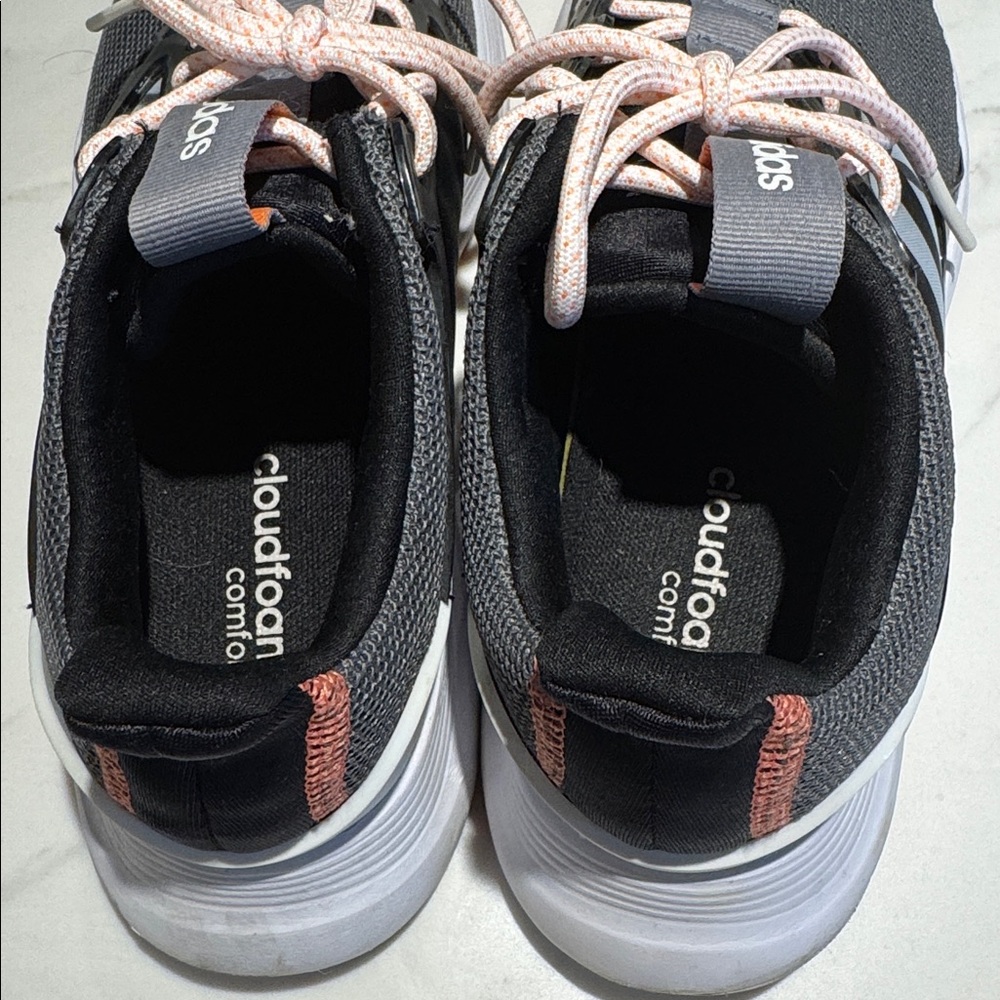 ADIDAS WOMENS RUNNERS 🩶🧡 - Picture 4 of 11